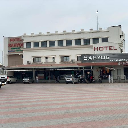 Hotel Sahyog Padra  Exterior foto